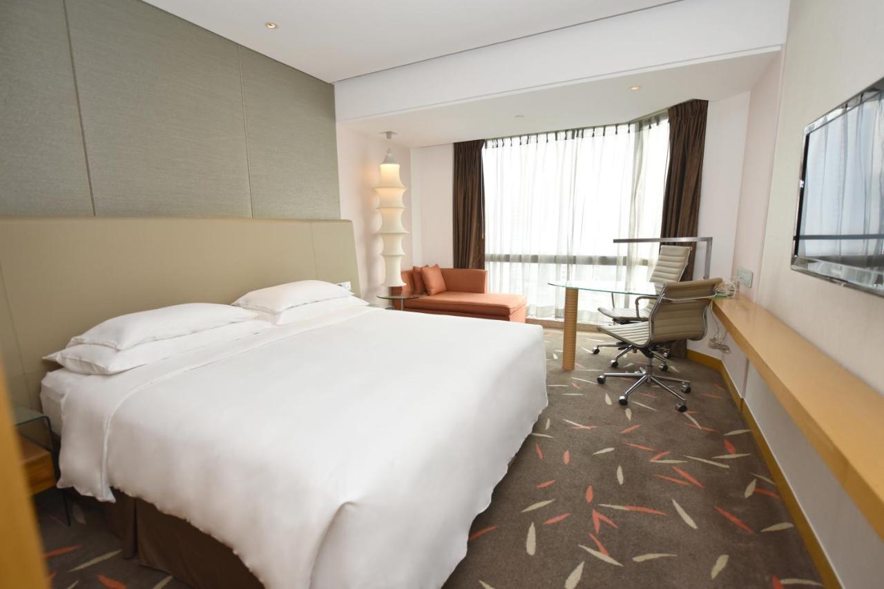 Crowne Plaza Zhongshan Wing On City By Ihg Εξωτερικό φωτογραφία