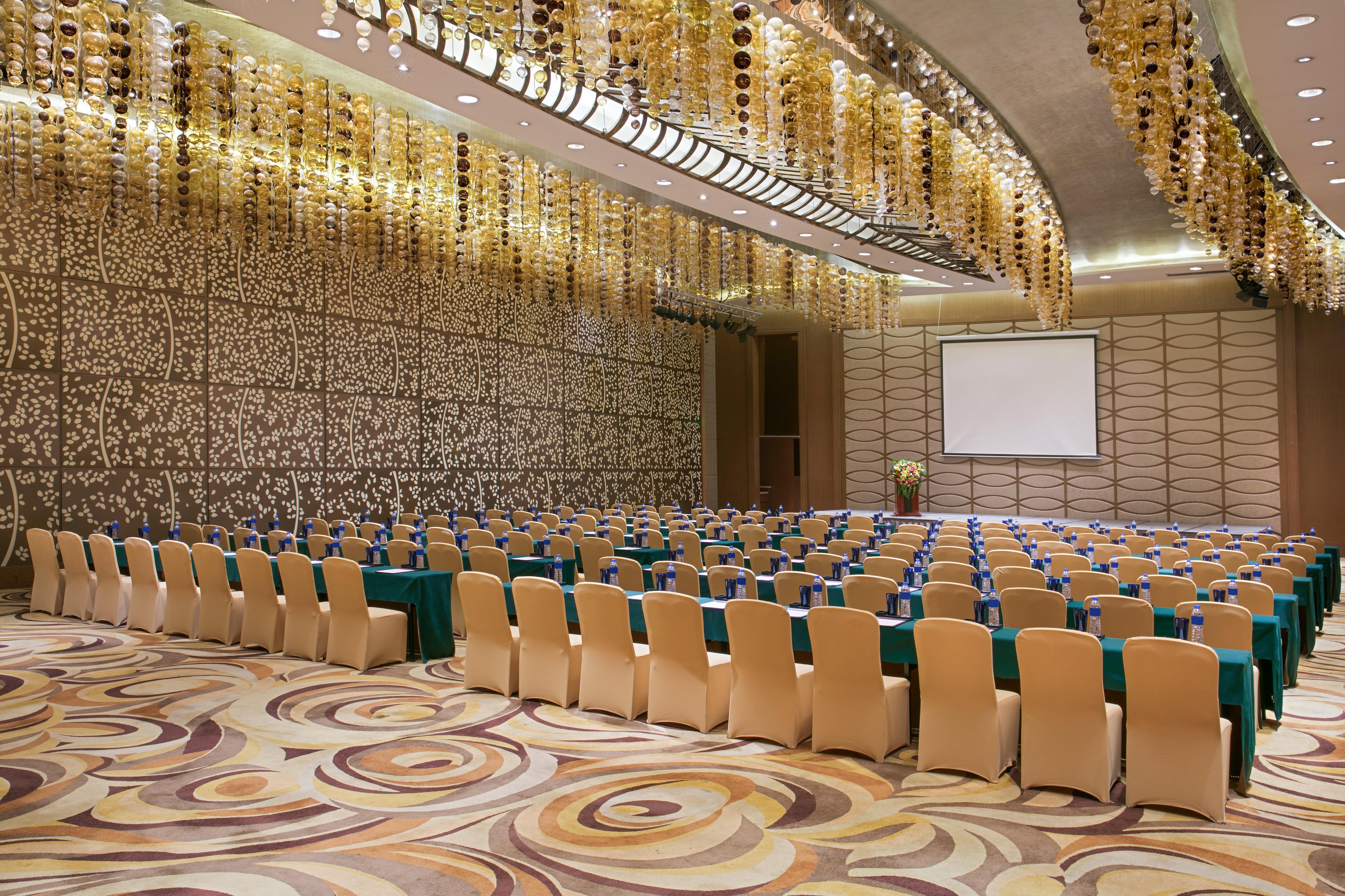 Crowne Plaza Zhongshan Wing On City By Ihg Εξωτερικό φωτογραφία